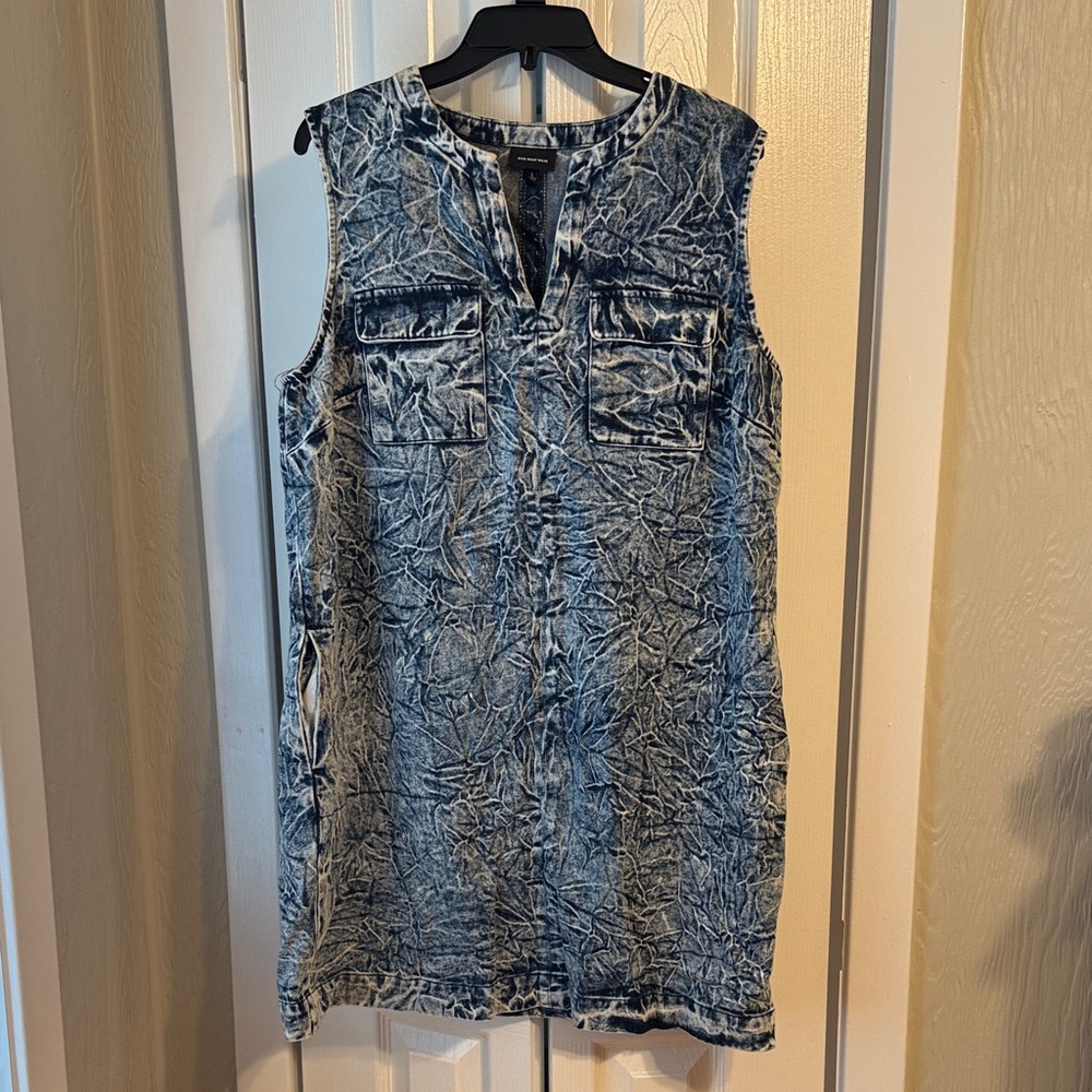 Zara Crinkled Blue Sleeveless Top